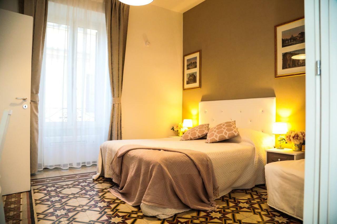 Mama Roma Domus Bed & Breakfast Exterior photo